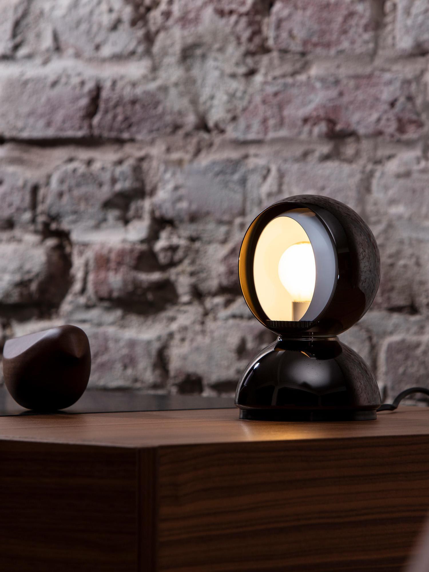 Mozach　Artemide社　ヴィンテージライトECLISSE Eclisse table or wall lamp by Vico Magistretti for Artemide